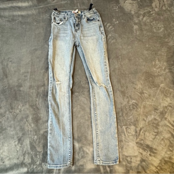 Levi's Women's Light Blue Skinny Jeans

#1278 - Picture 1 of 8